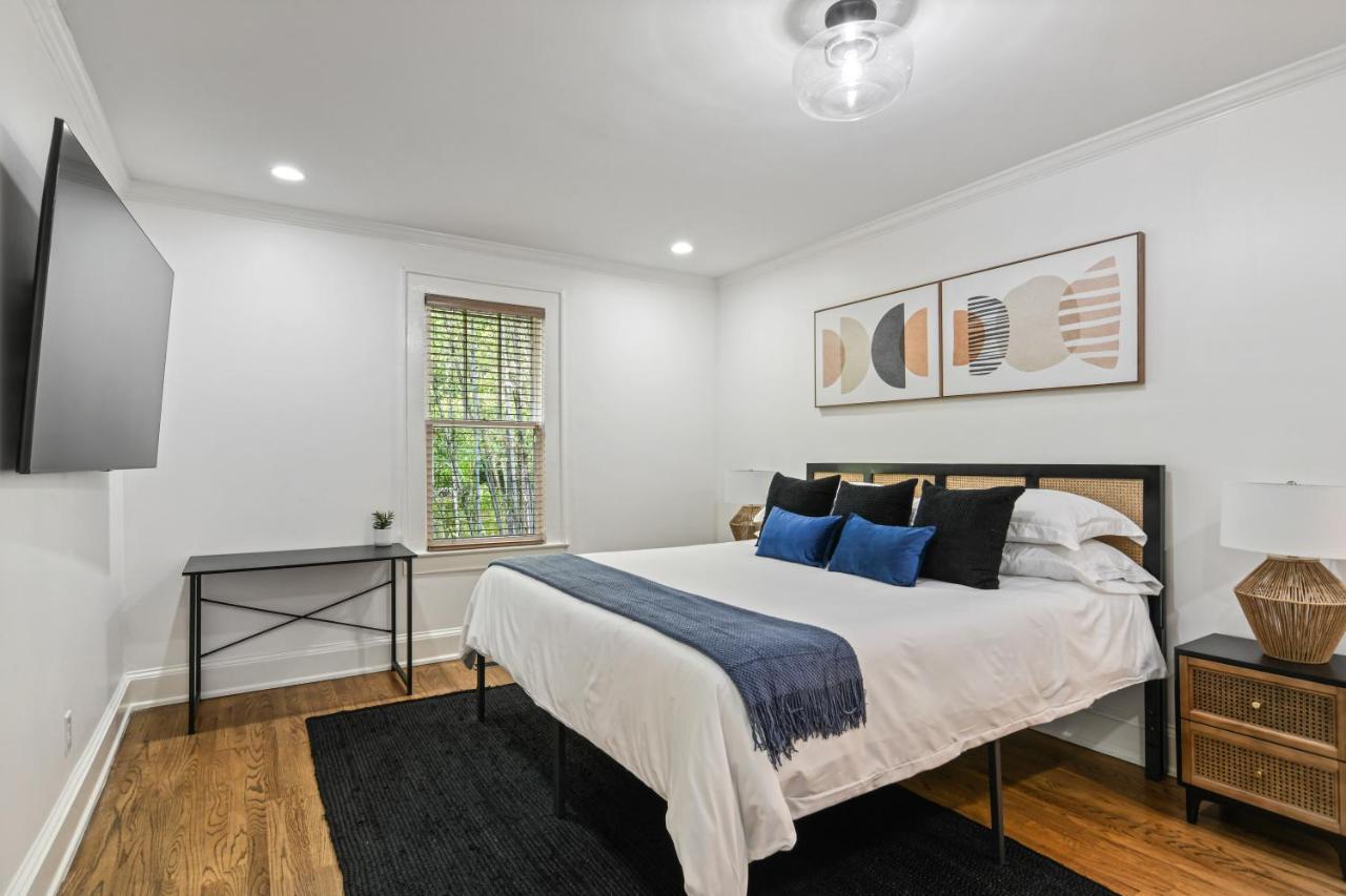 Sun Lit Bungalow With Good Vibes And Lots Of Wine - Designedbydom Atlanta Ngoại thất bức ảnh