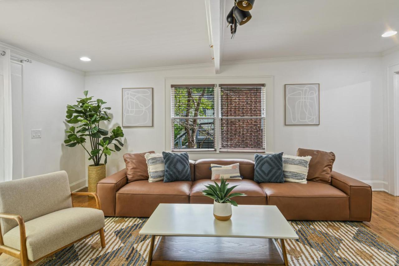 Sun Lit Bungalow With Good Vibes And Lots Of Wine - Designedbydom Atlanta Ngoại thất bức ảnh
